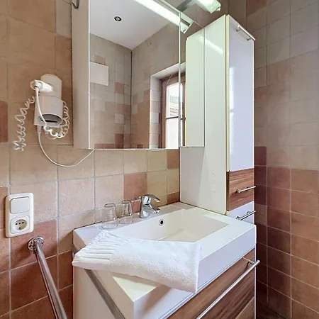 Apartment Edelweiss 9 By Interhome *